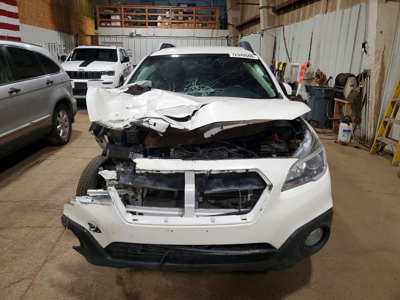 2017 Subaru Outback 2.5I Premium - Image 5
