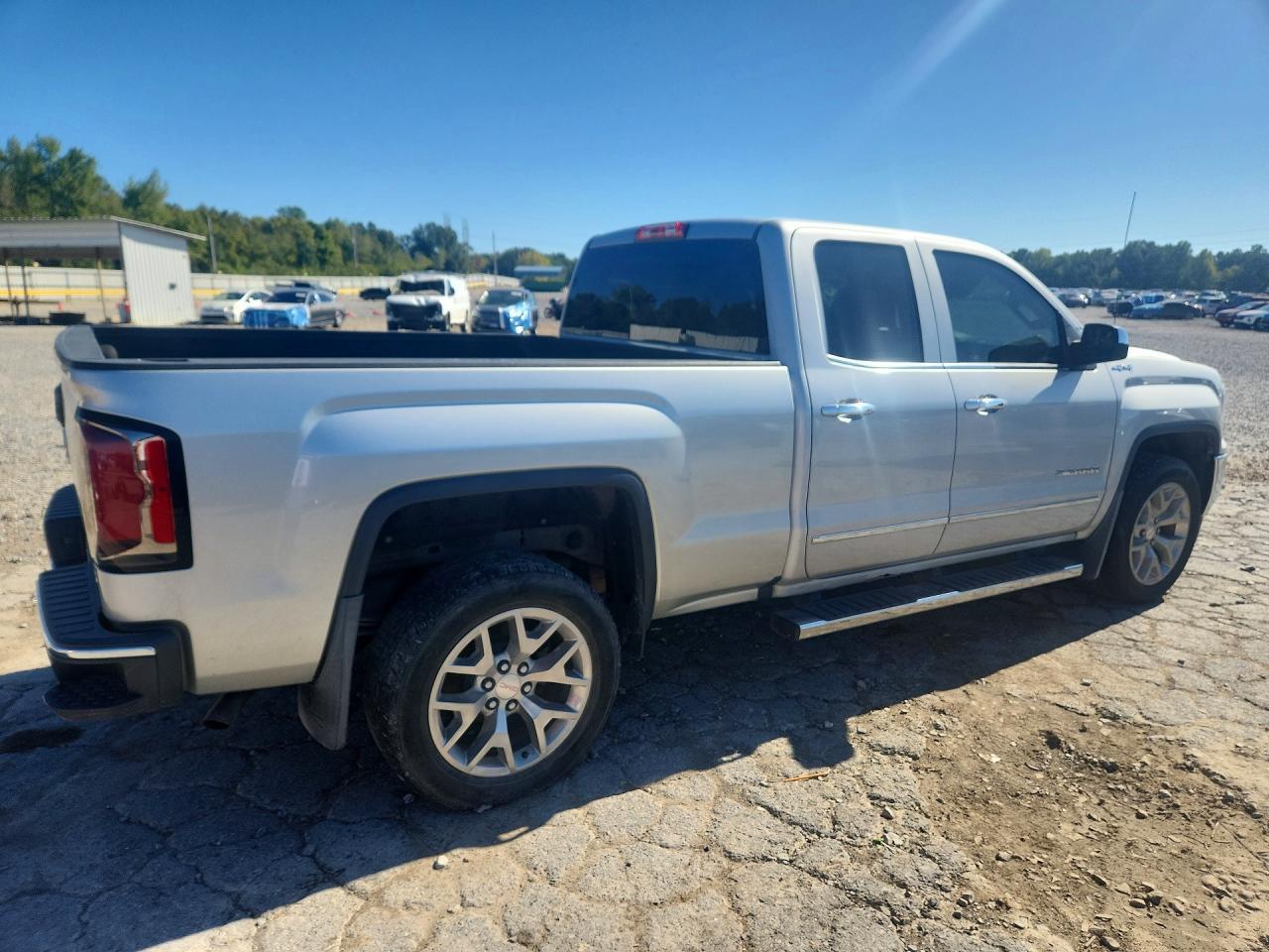 2018 GMC Sierra K1500 Slt - Image 3