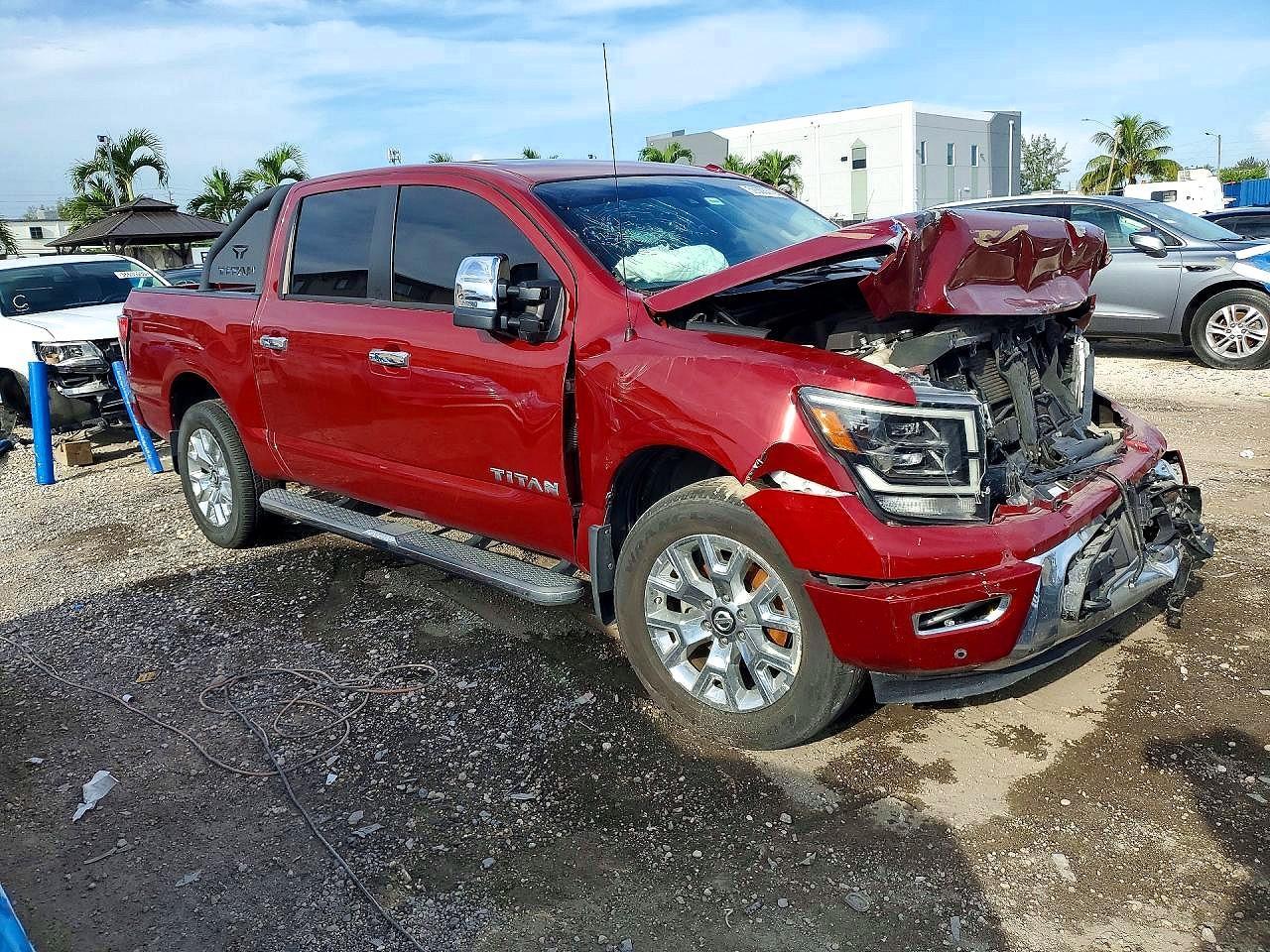 2021 Nissan Titan Sl - Фото 4