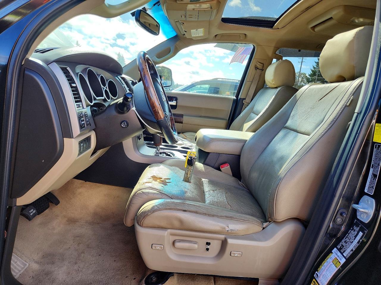 2010 Toyota Sequoia Platinum - Фото 7