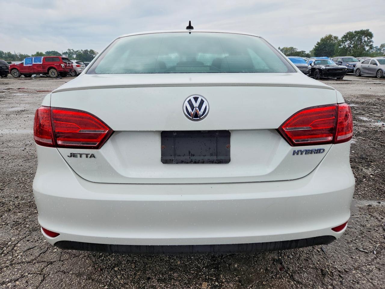 2013 Volkswagen Jetta Hybrid - Image 6