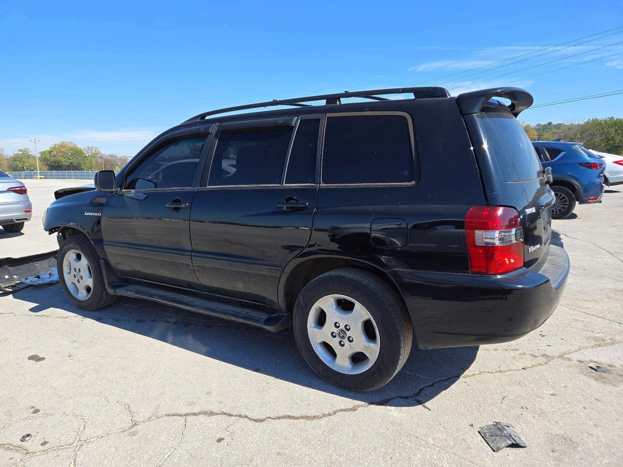 2005 Toyota Highlander Limited - Image 2
