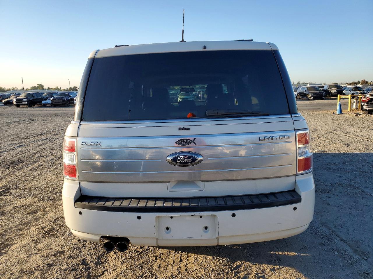 2011 Ford Flex Limited - Image 6
