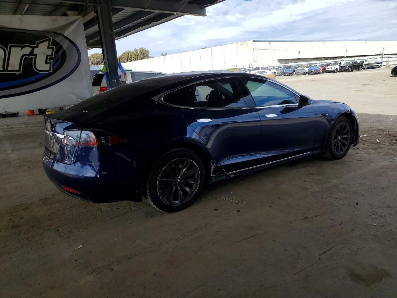 2018 Tesla Model S - Фото 3