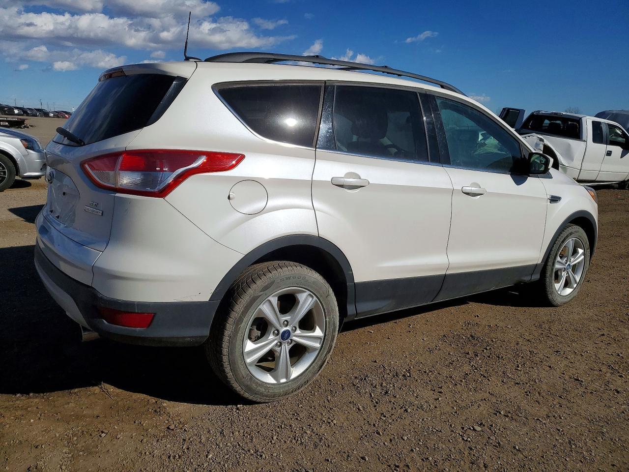 2013 Ford Escape Se - Фото 3