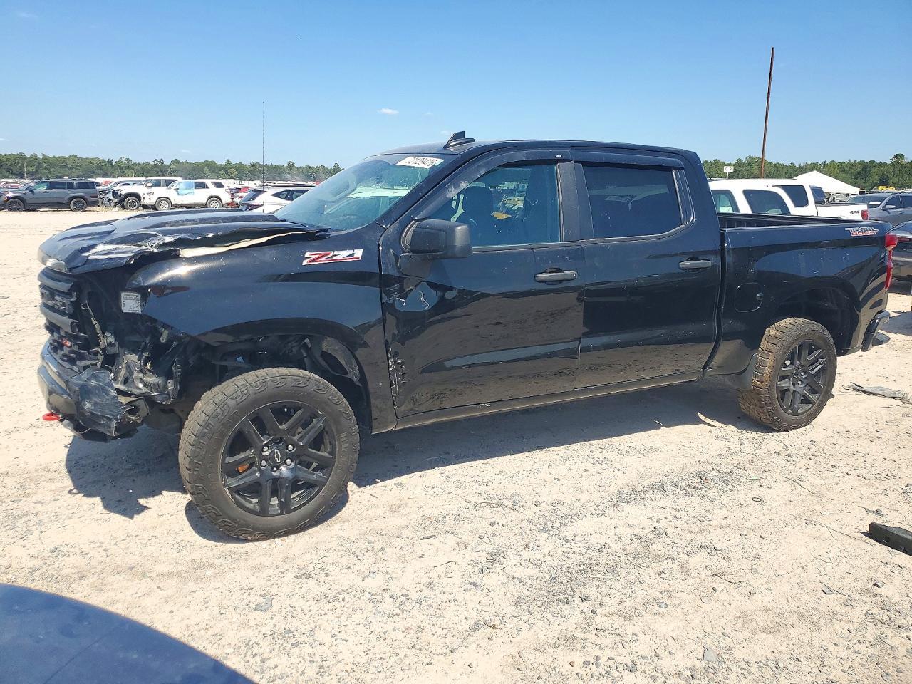 2025 Chevrolet Silverado K1500 Trail Boss Custom