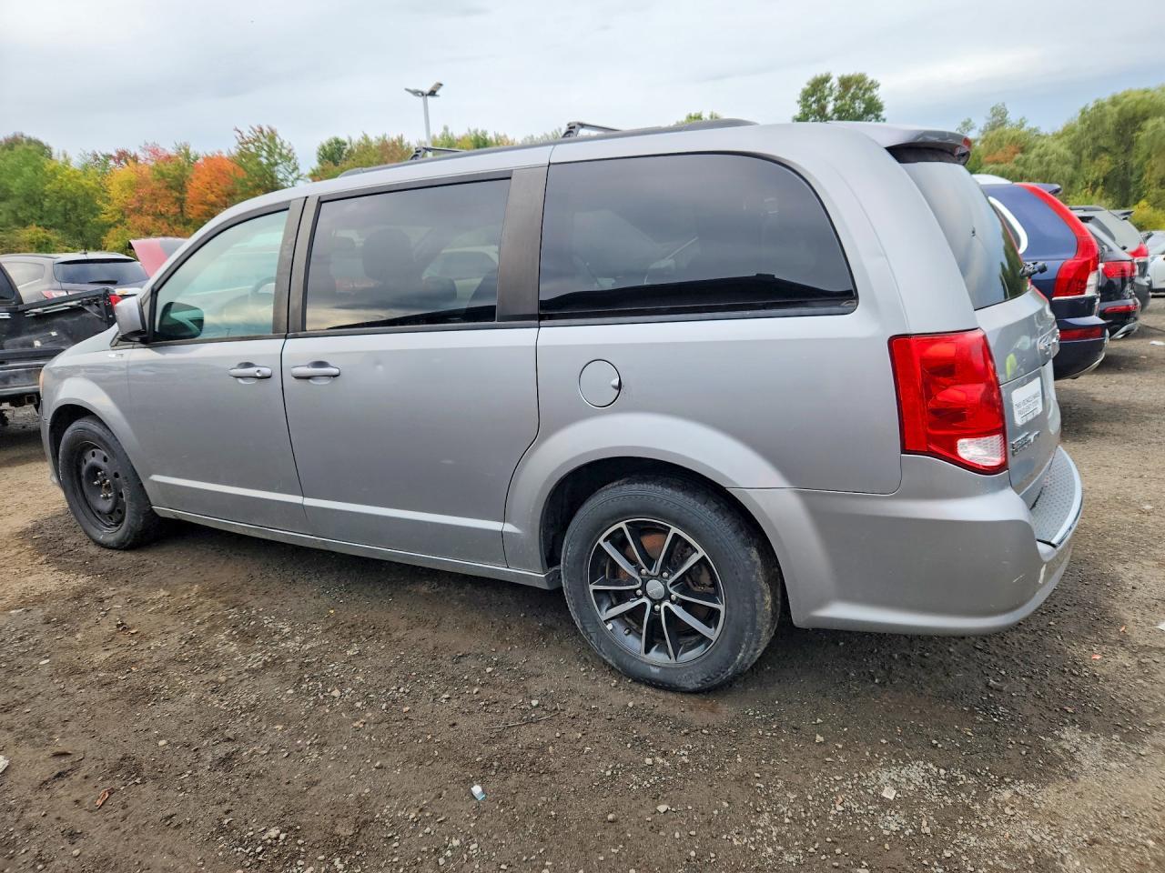 2018 Dodge Grand Caravan Gt - Фото 2