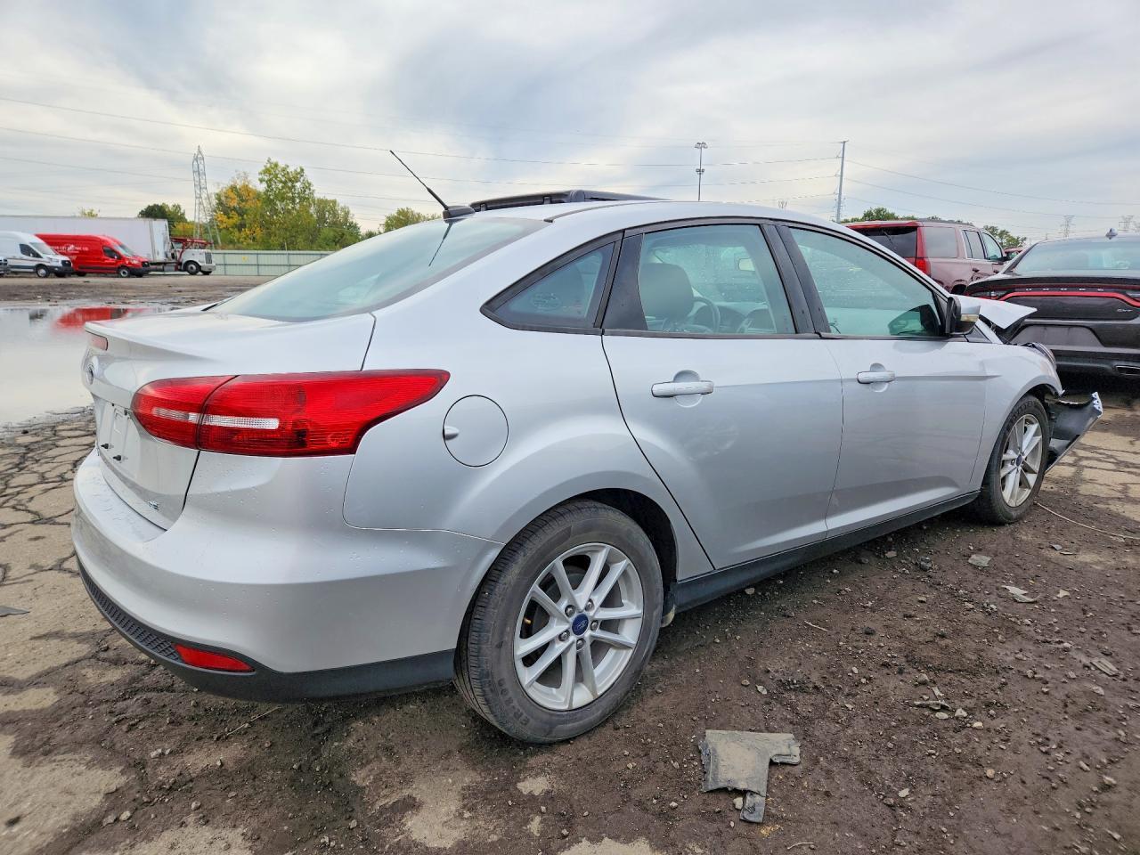 2018 Ford Focus Se - Фото 3