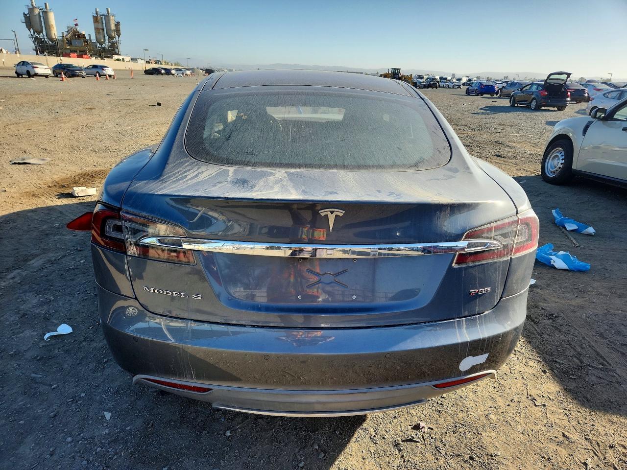 2014 Tesla Model S - Фото 6