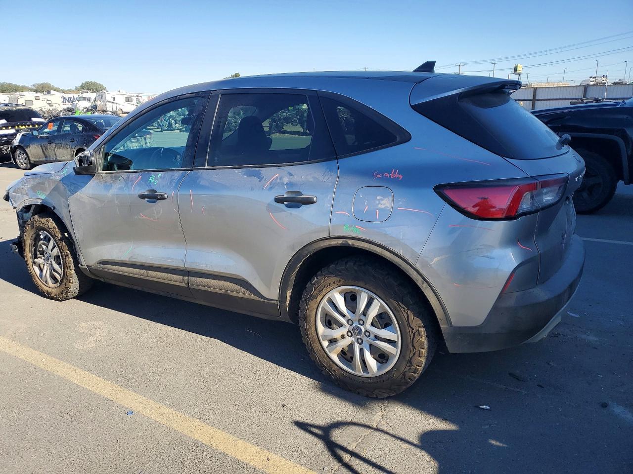 2021 Ford Escape S - Фото 2