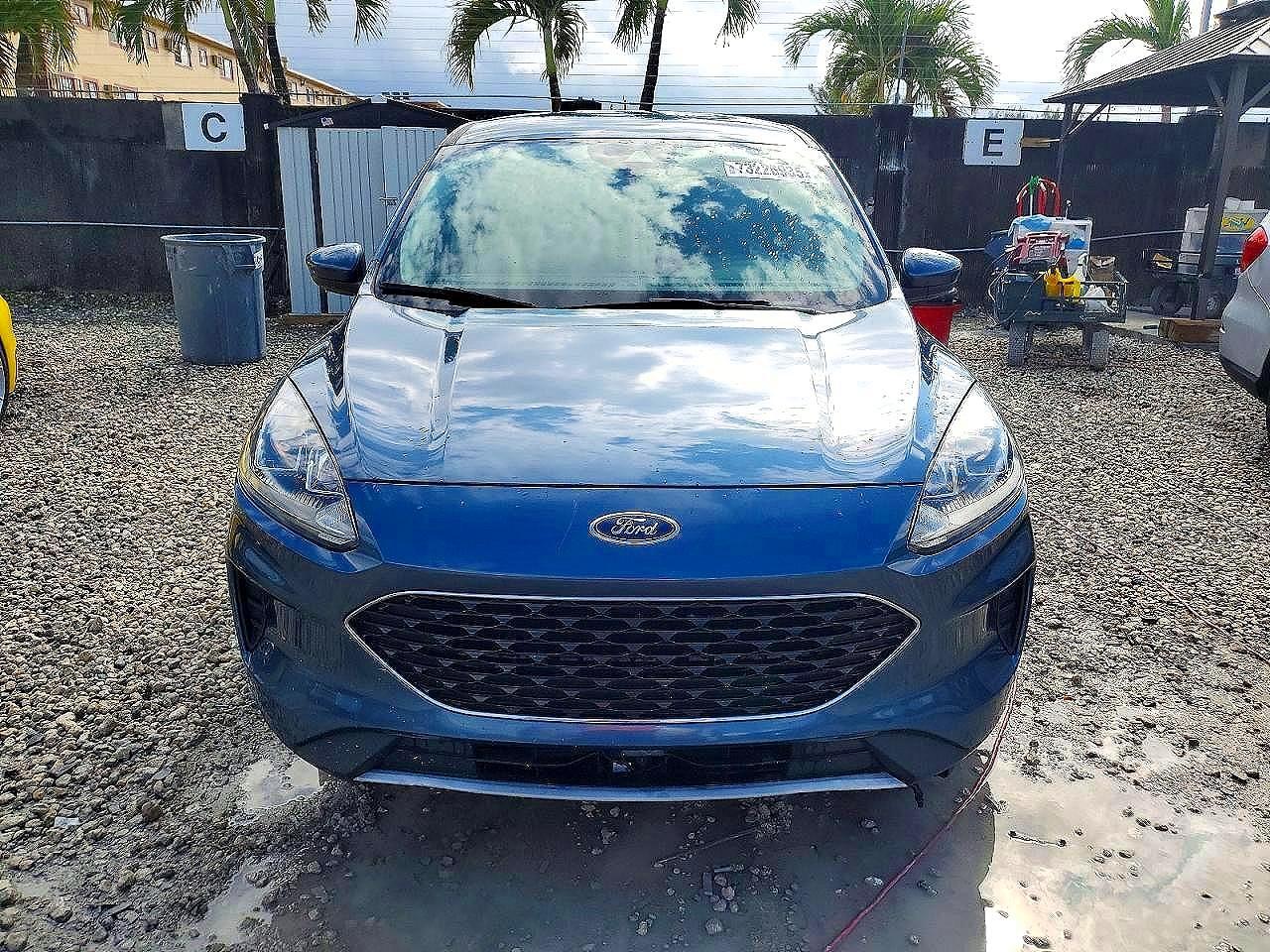 2020 Ford Escape Se - Фото 5