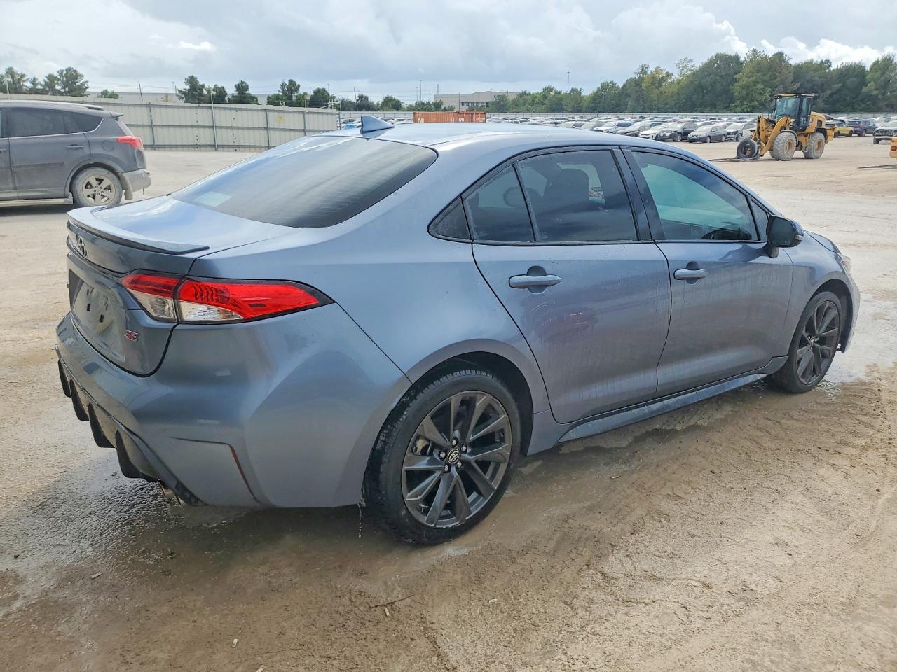 2024 Toyota Corolla Se - Фото 3