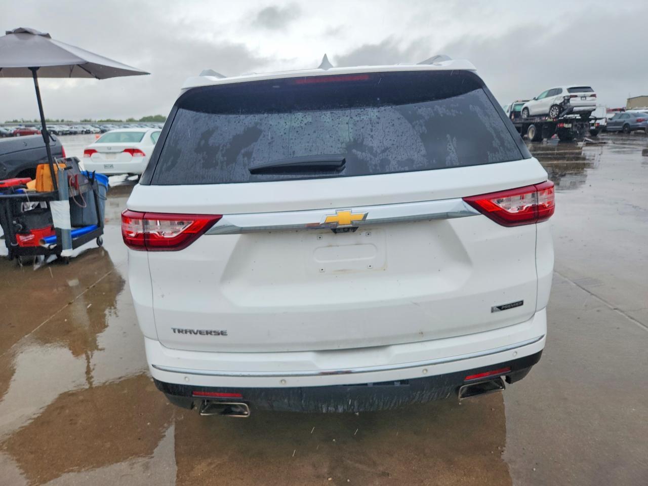 2018 Chevrolet Traverse Premier - Фото 6