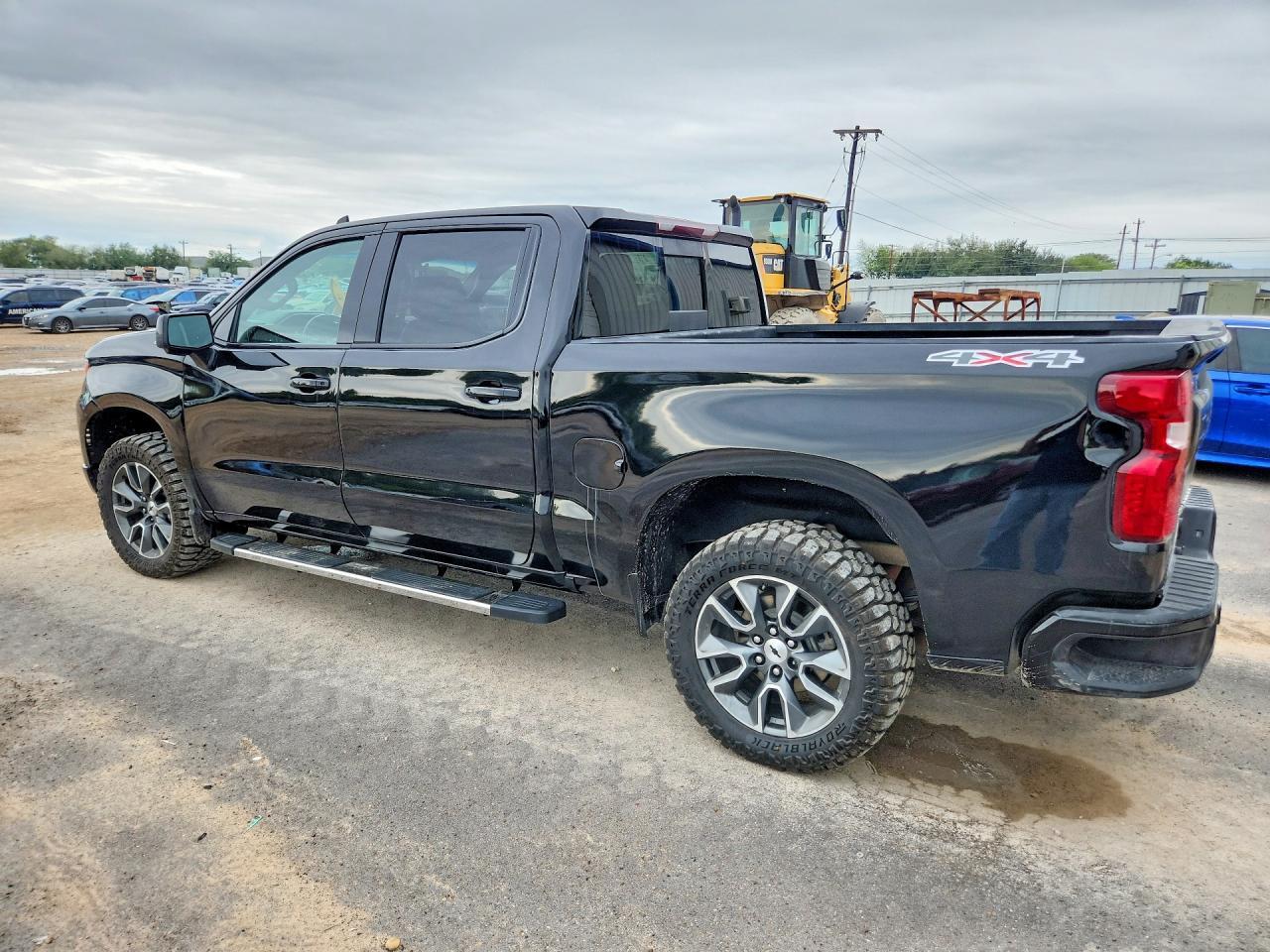 2023 Chevrolet Silverado K1500 Lt - Фото 2
