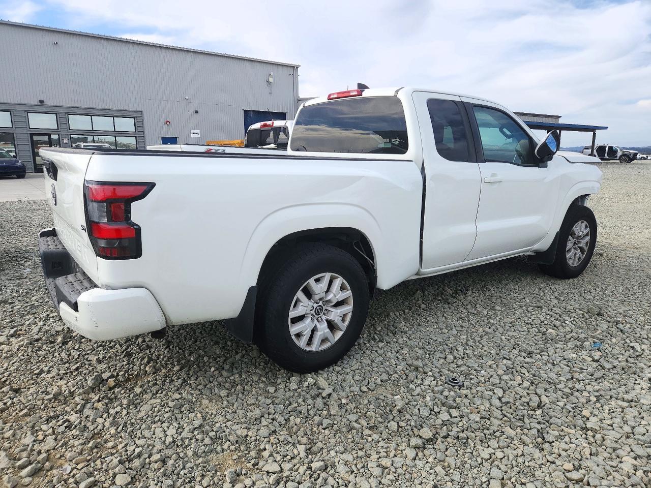 2022 Nissan Frontier Sv - Фото 3