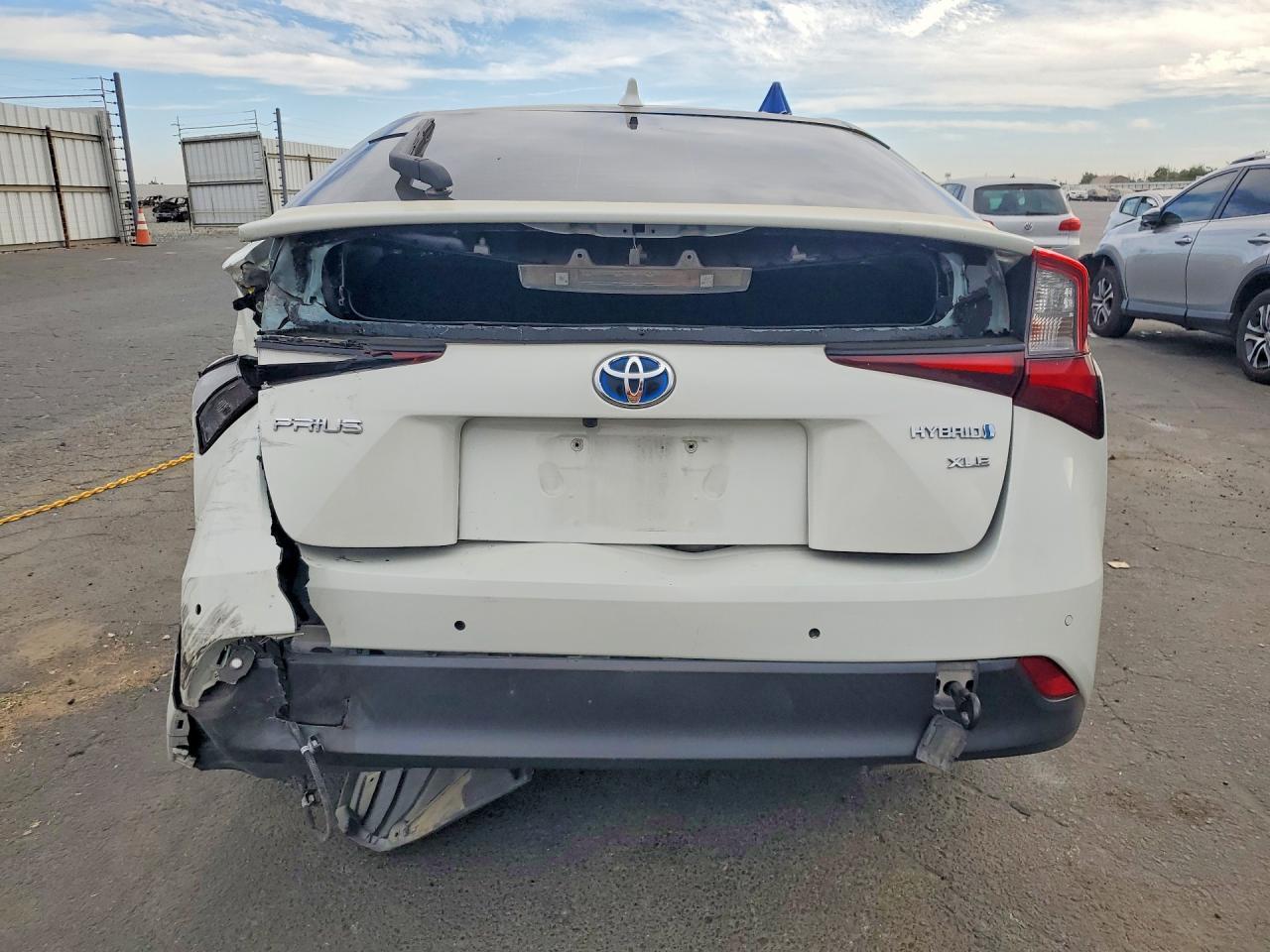 2020 Toyota Prius Xle - Фото 6