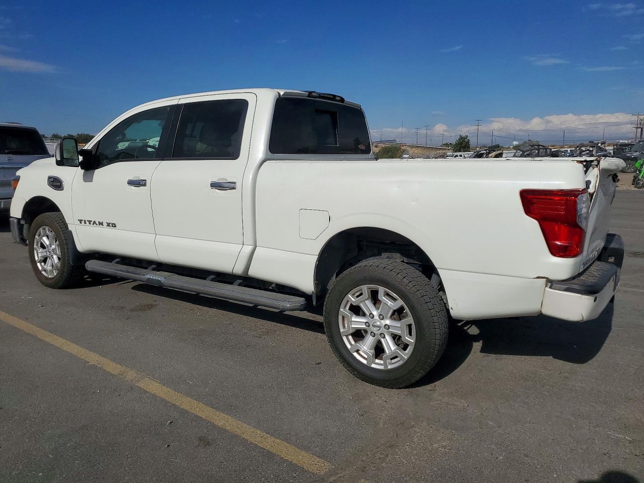 2016 Nissan Titan Xd Sl - Фото 2