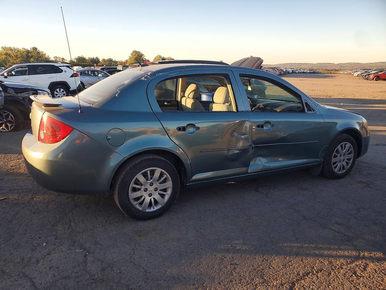 2010 Chevrolet Cobalt 1Lt - Фото 3