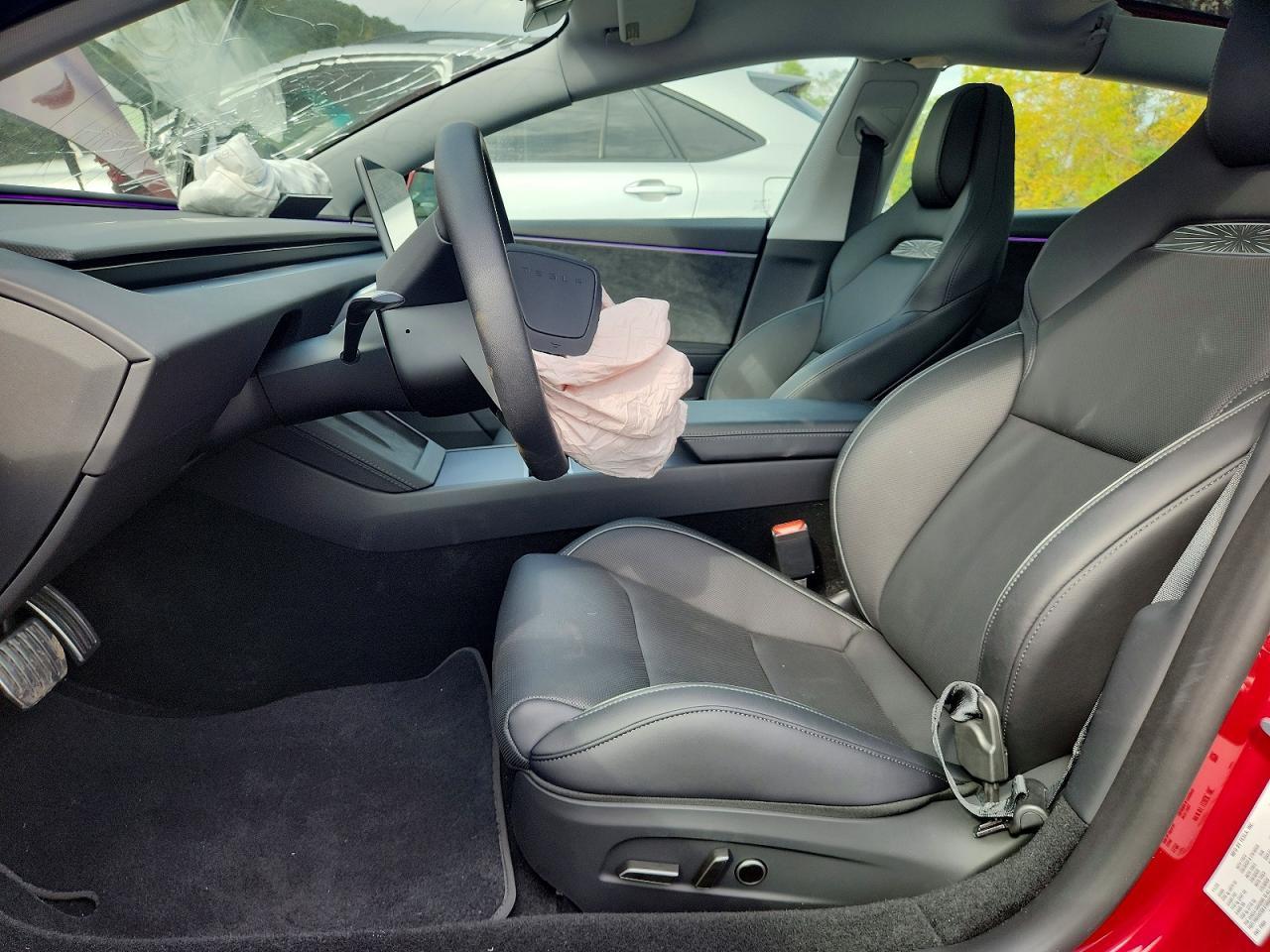 2026 Tesla Model 3 - Фото 7