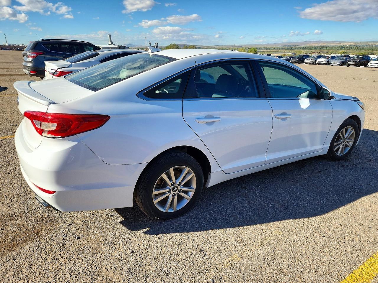 2017 Hyundai Sonata Se - Фото 3