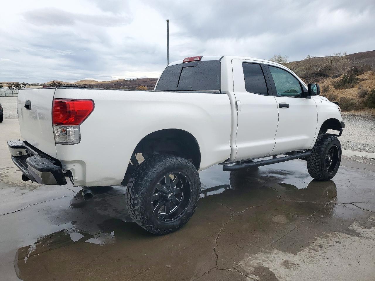 2013 Toyota Tundra Double Cab Sr5 - Фото 3