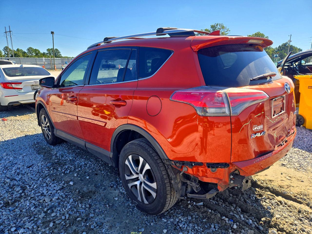 2016 Toyota Rav4 Le - Фото 2