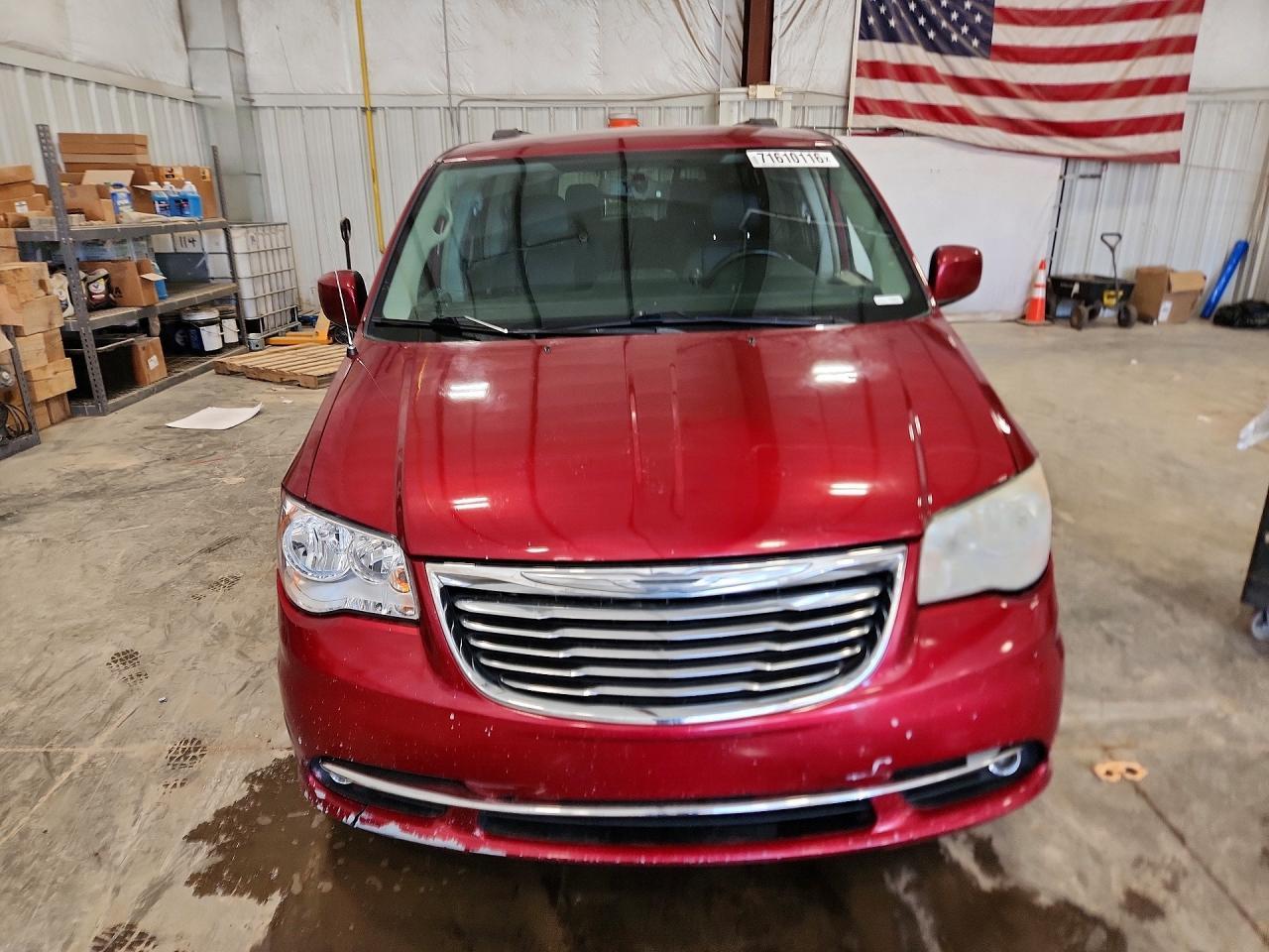2016 Chrysler Town & Country Touring - Фото 5