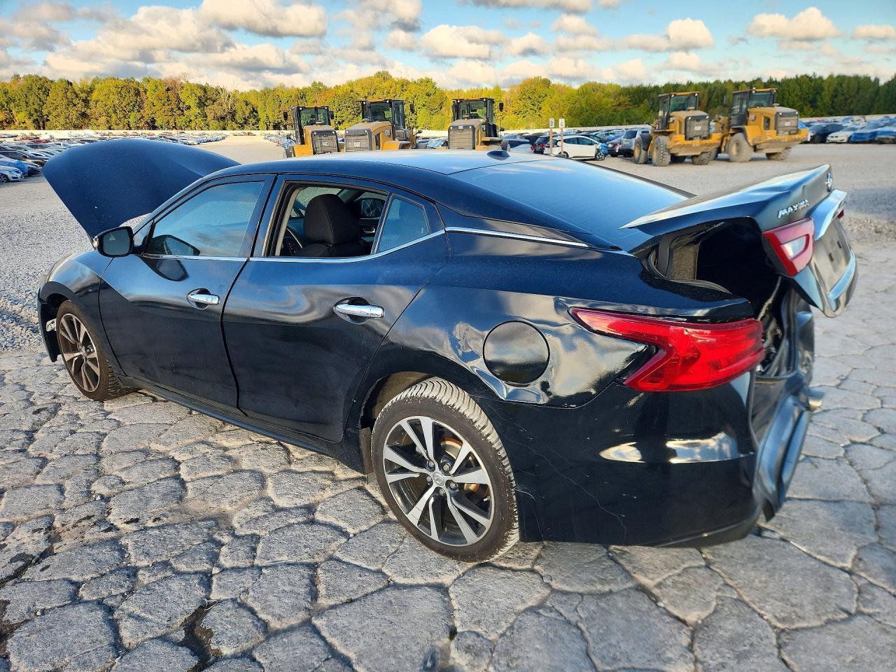 2017 Nissan Maxima 3.5 S - Image 2