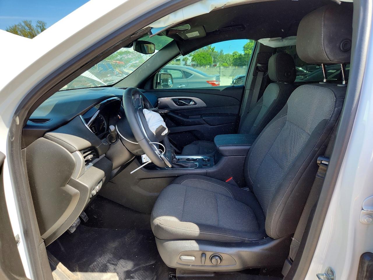 2022 Chevrolet Traverse Lt - Фото 7