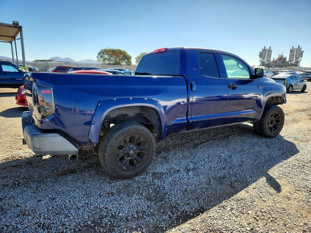 2015 Toyota Tundra Sr - Фото 3