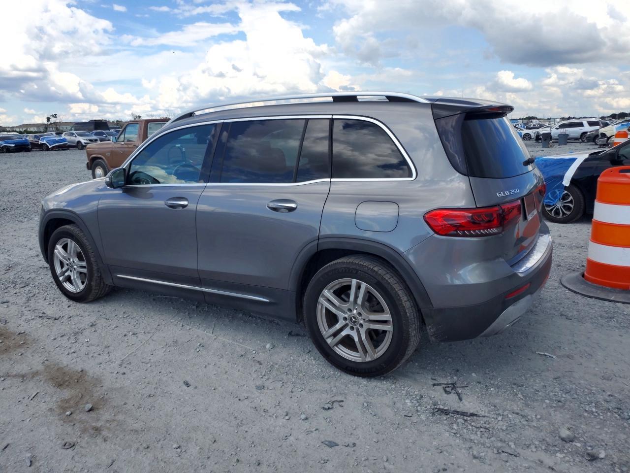 2020 Mercedes-Benz Glb 250 4Matic - Фото 2