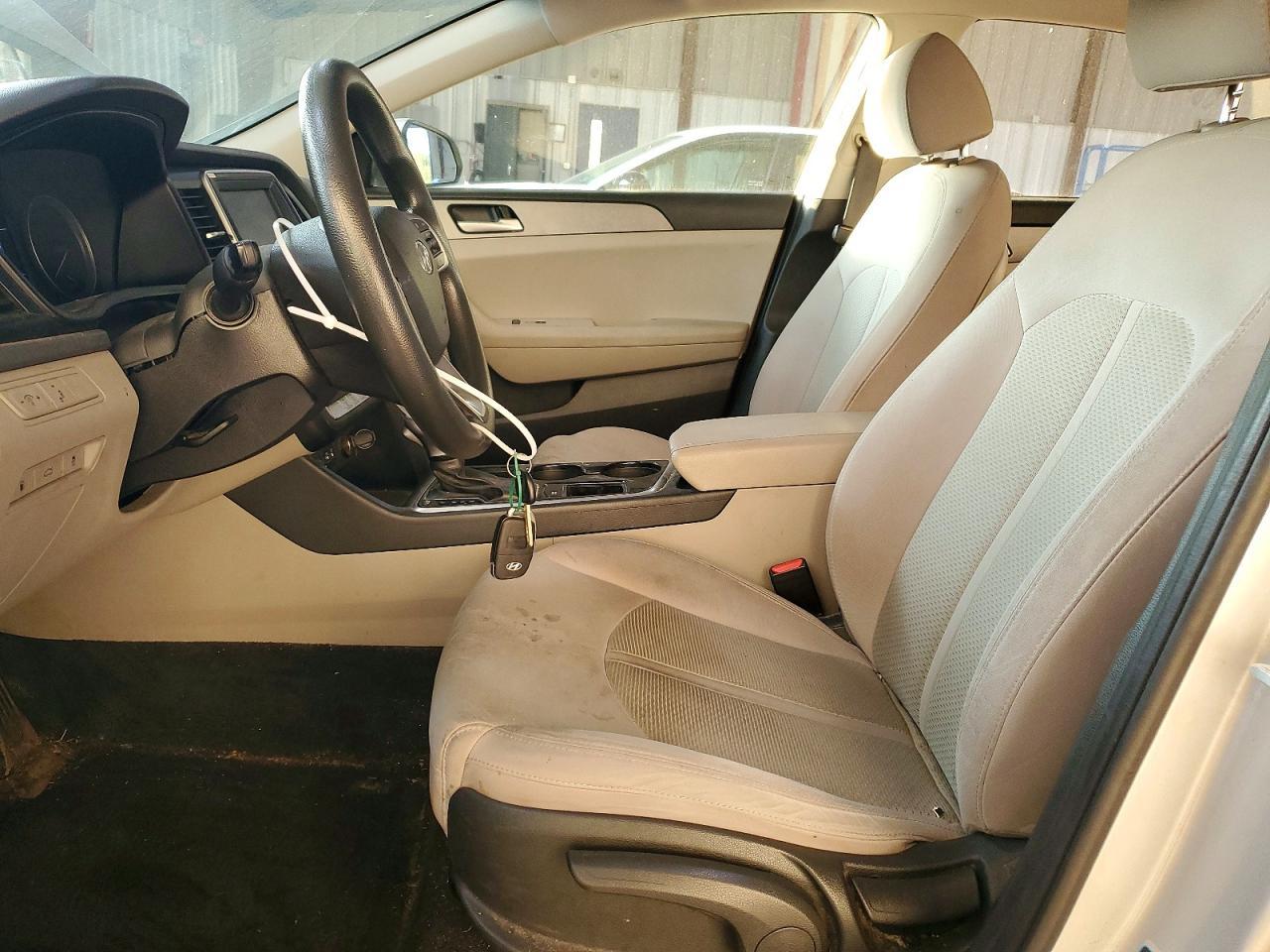 2019 Hyundai Sonata Se - Image 7