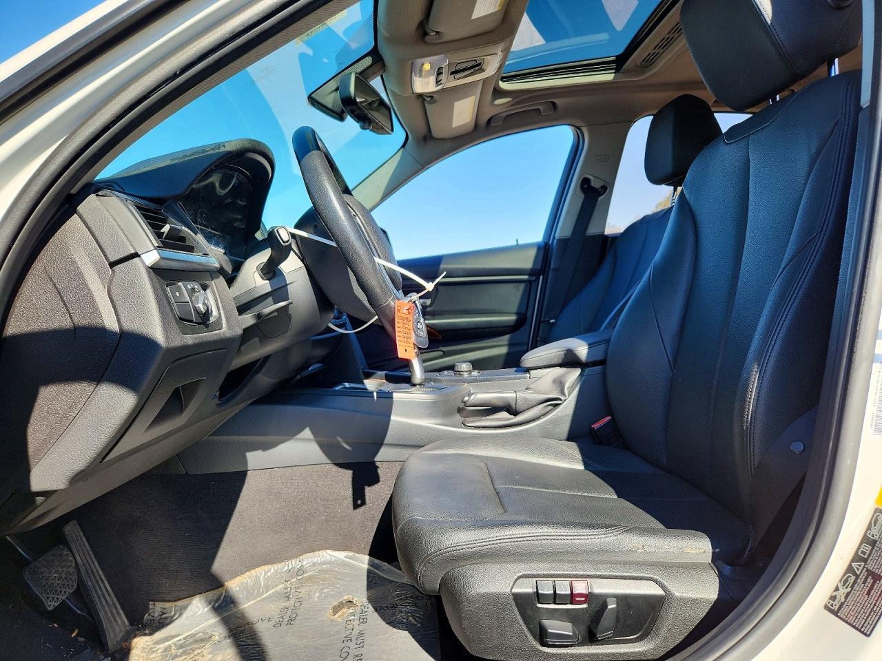 2014 BMW 328 Xi Sulev - Image 7