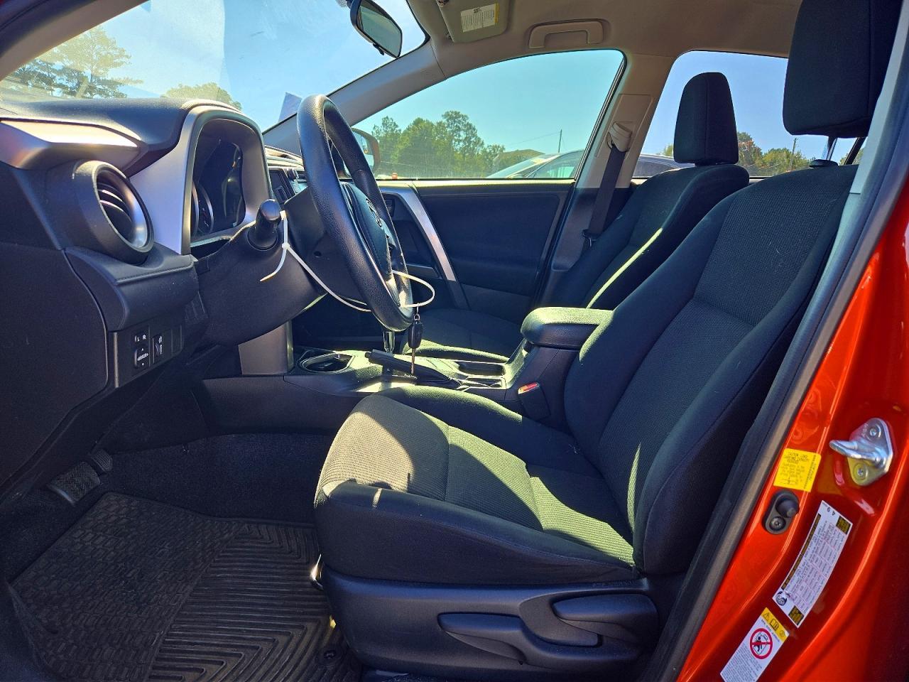 2016 Toyota Rav4 Le - Фото 7