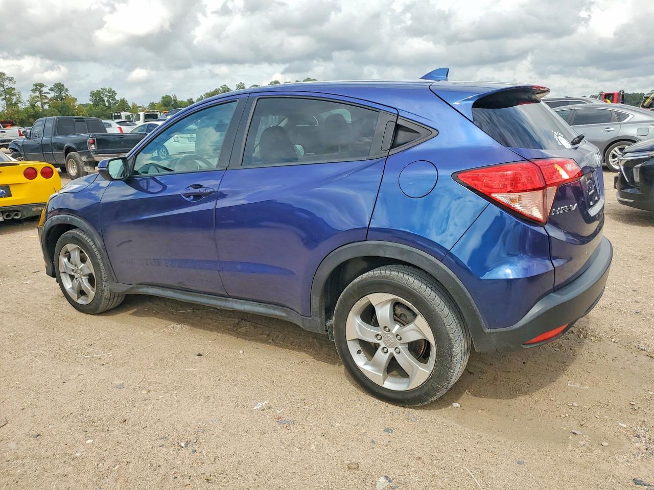 2016 Honda Hr-V Ex - Image 2