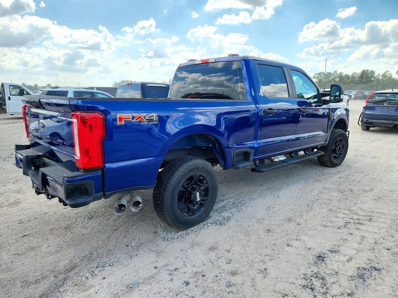 2026 Ford F250 Super Duty - Image 3
