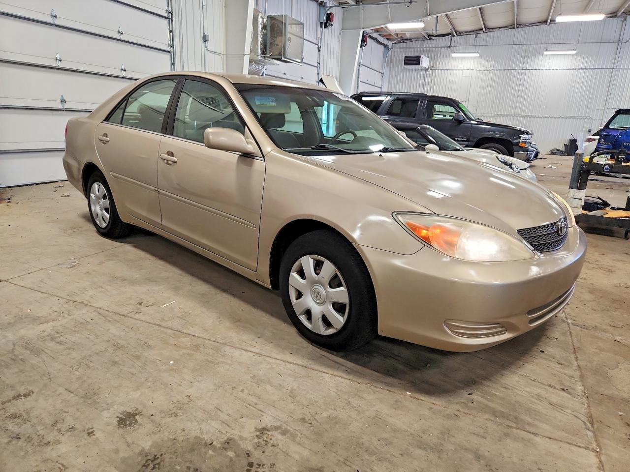 2003 Toyota Camry Le - Image 4