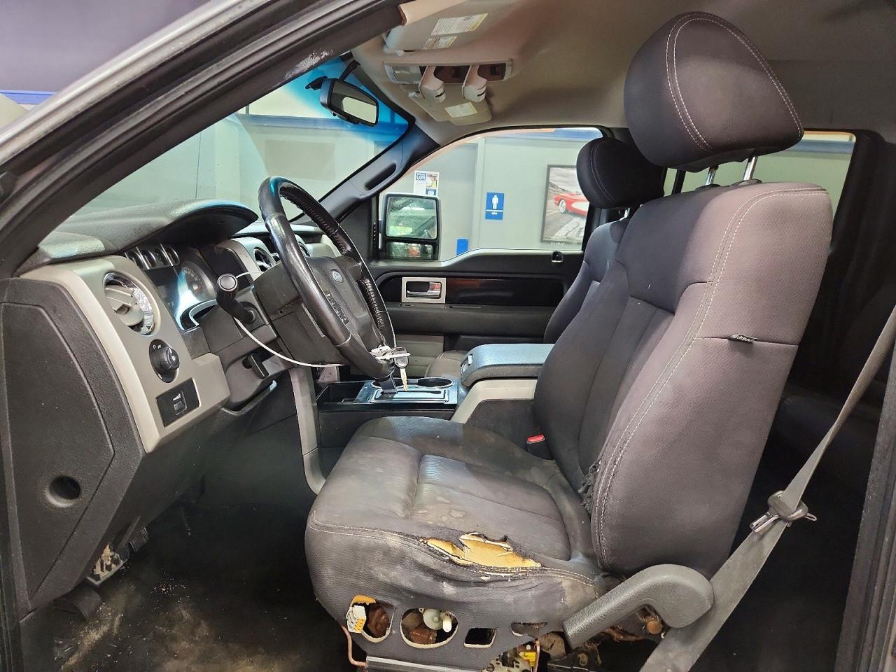 2010 Ford F150 Supercrew - Image 7