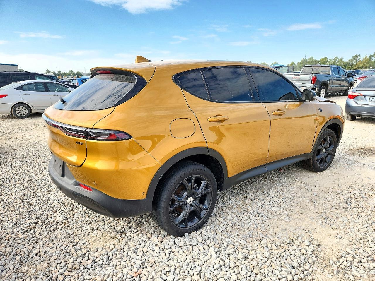 2023 Dodge Hornet Gt Plus - Фото 3