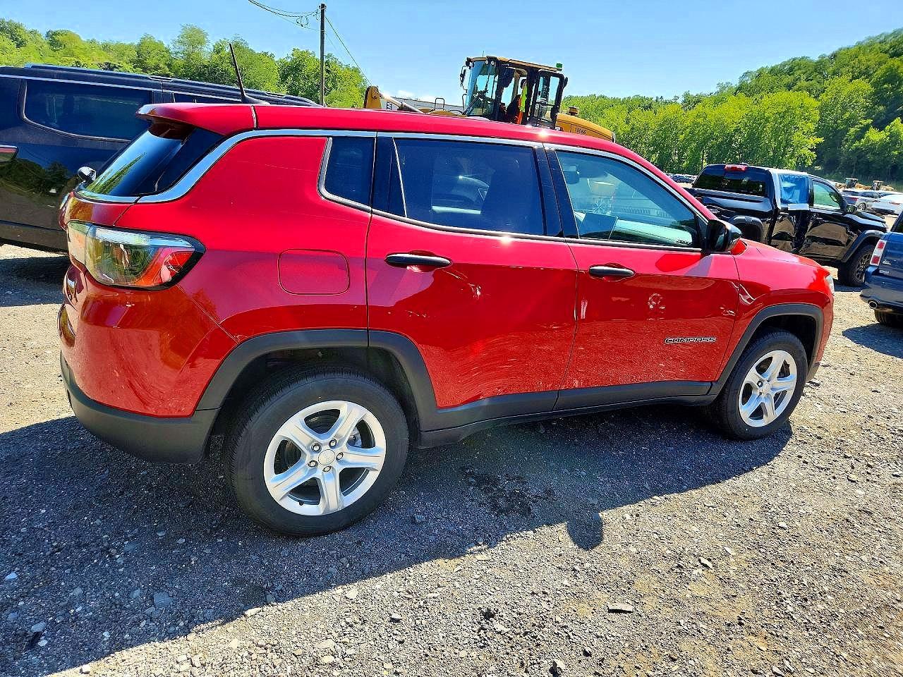 2024 Jeep Compass Sport - Фото 3