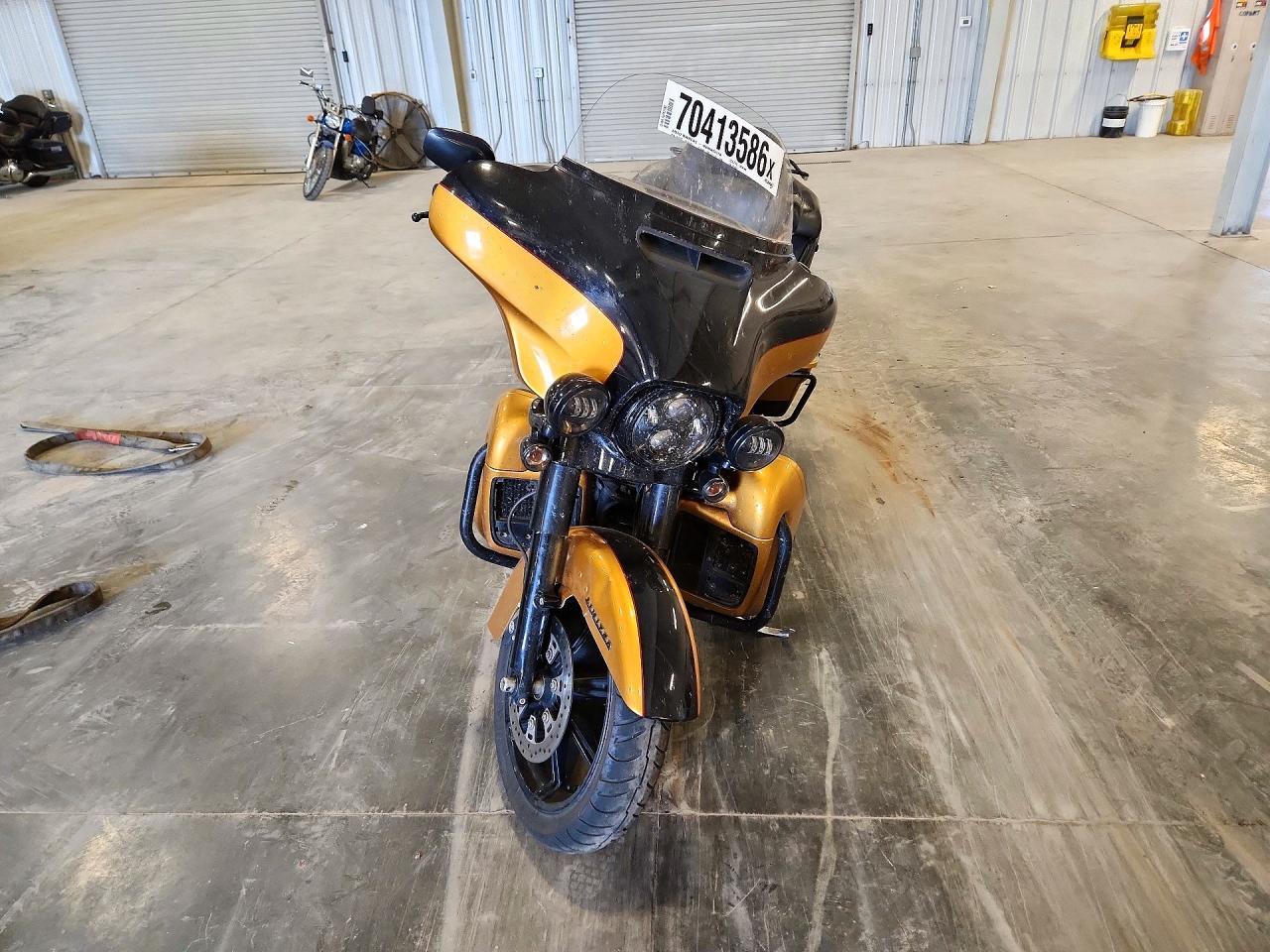 2023 Harley-Davidson Flhtk - Image 2