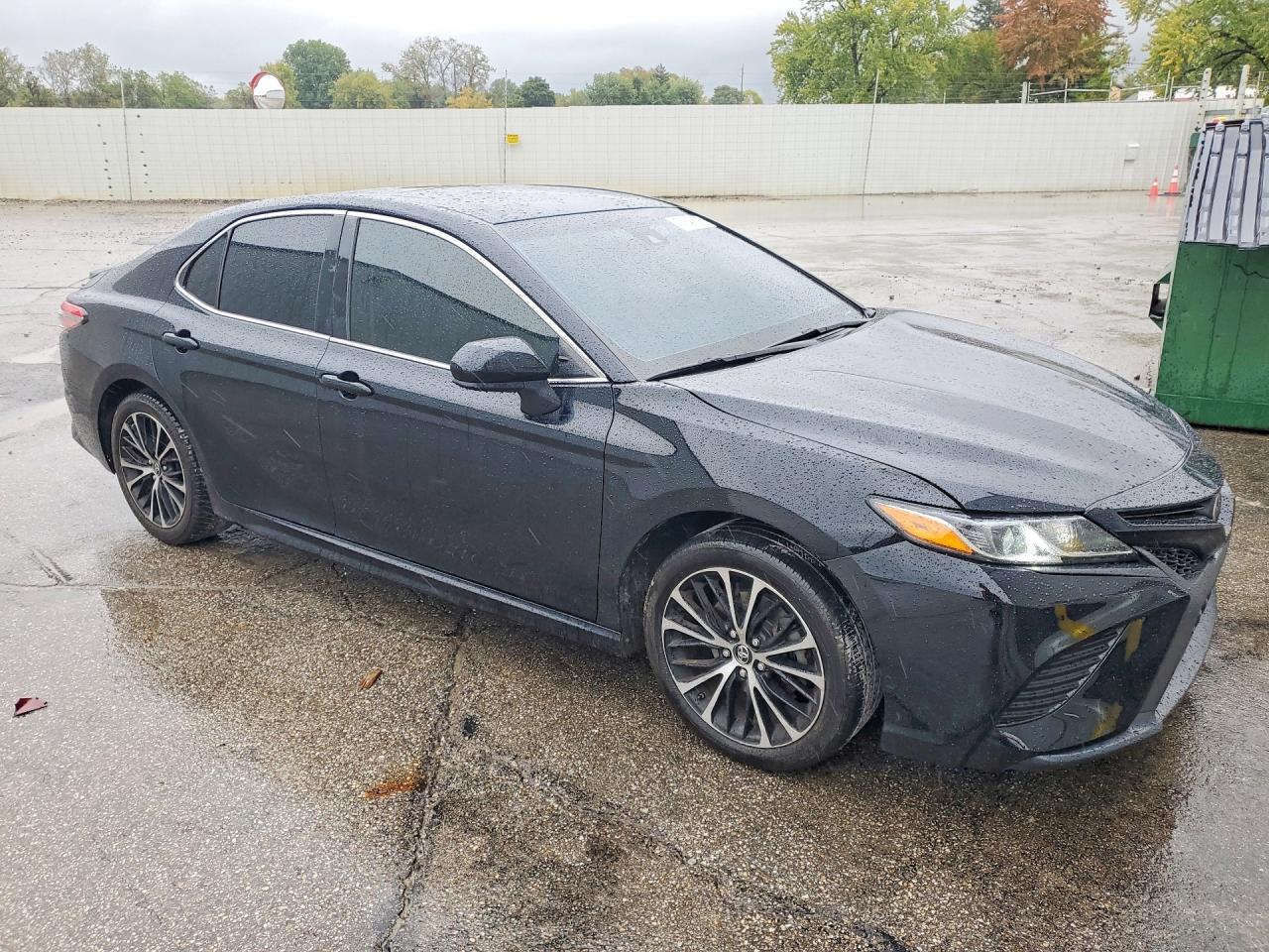 2018 Toyota Camry Se - Фото 4