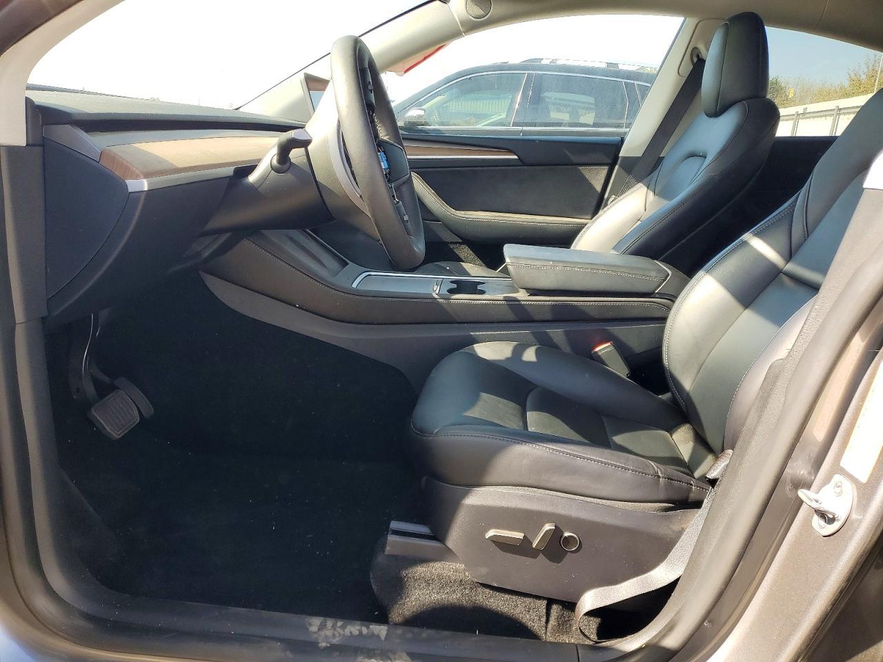 2024 Tesla Model Y - Фото 7