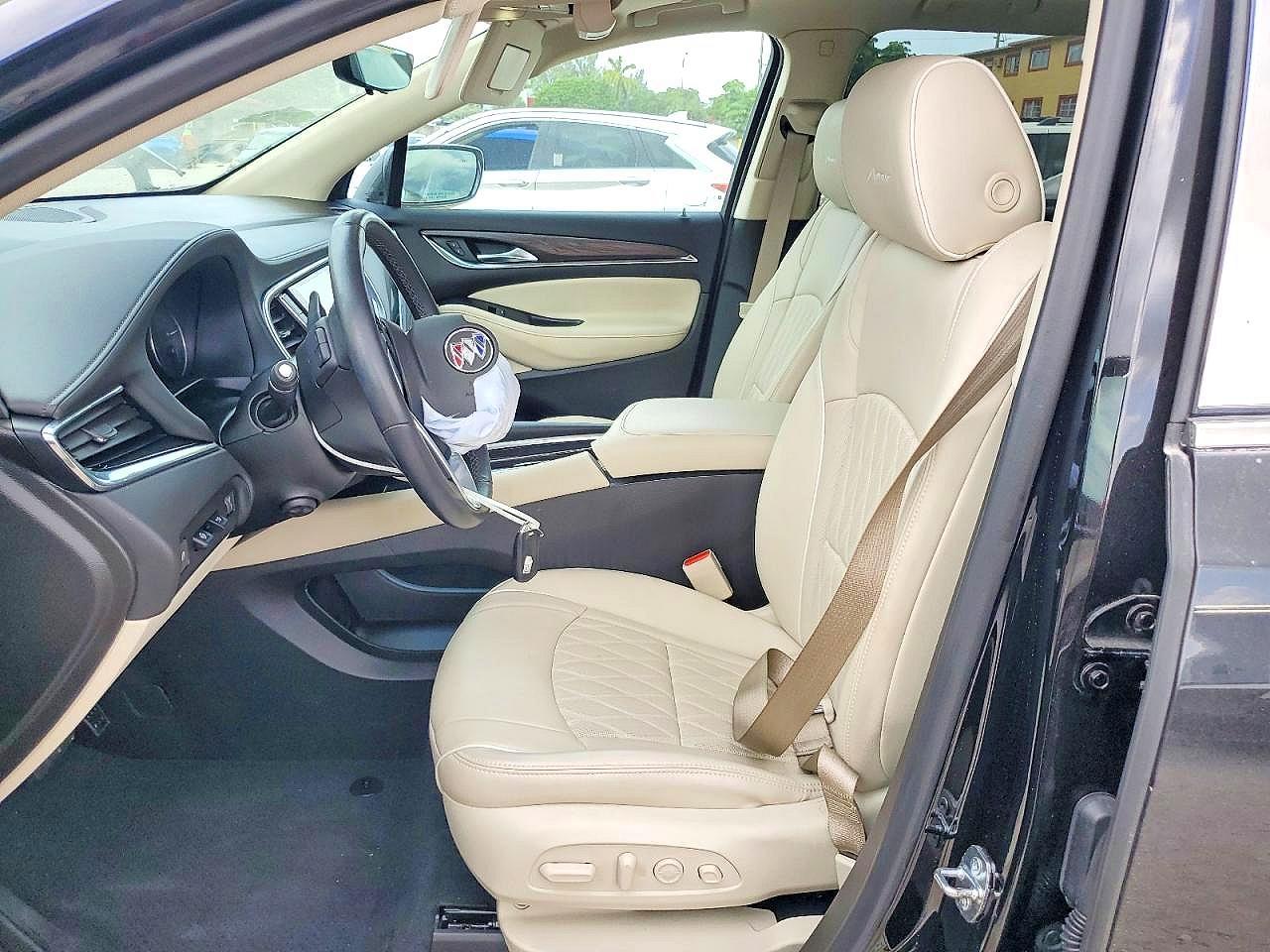 2022 Buick Enclave Avenir - Image 7
