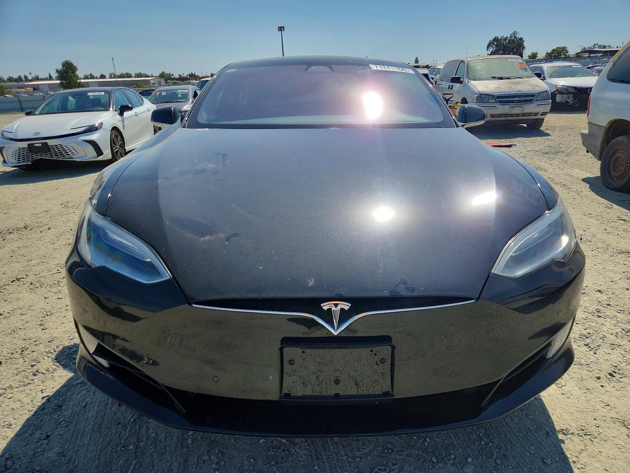 2017 Tesla Model S - Фото 5