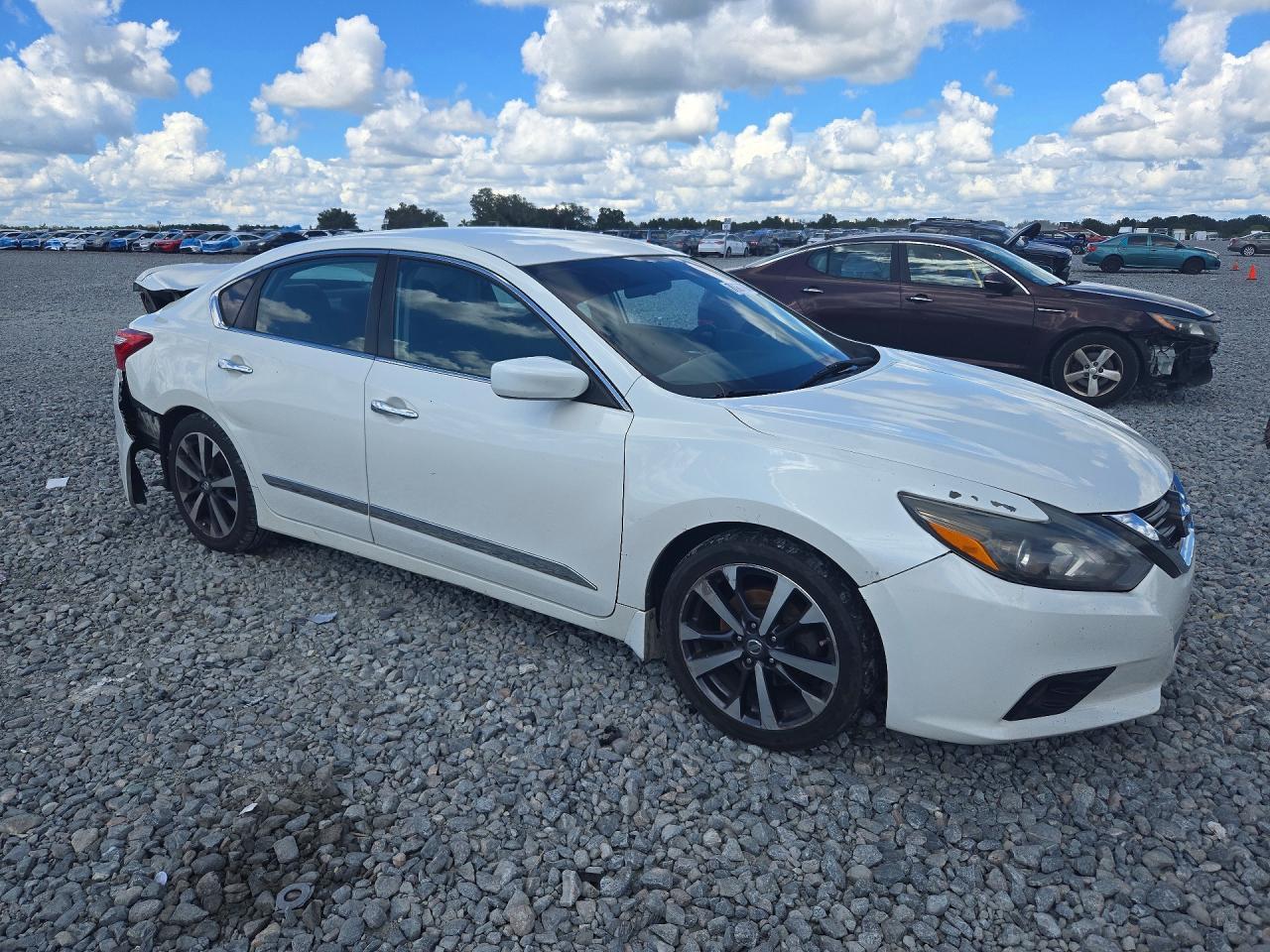 2016 Nissan Altima 2.5 Sr - Фото 4