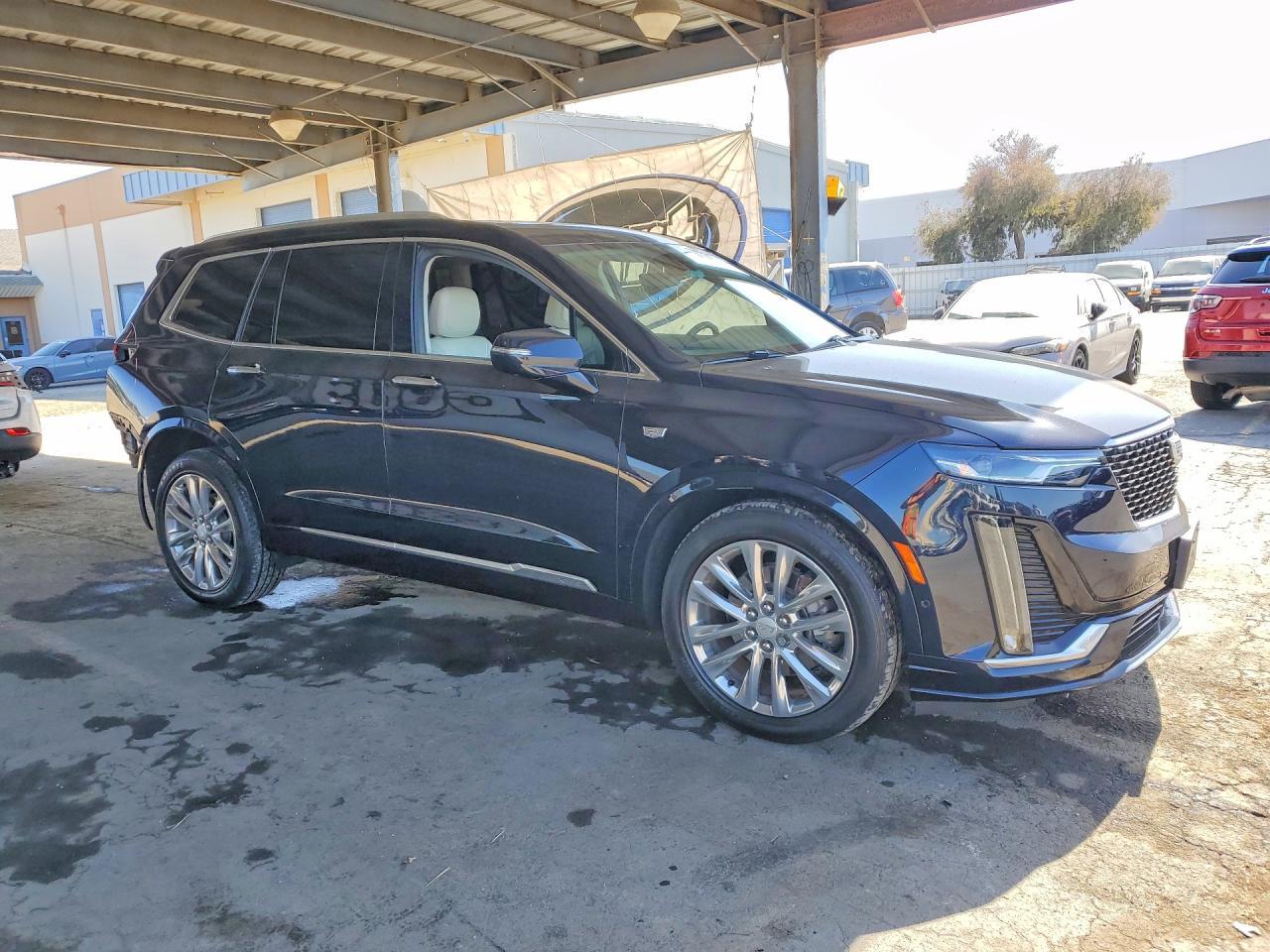 2021 Cadillac Xt6 Premium Luxury - Image 4