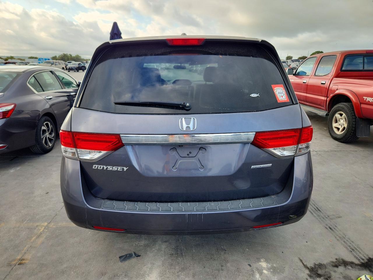 2016 Honda Odyssey Se - Фото 6