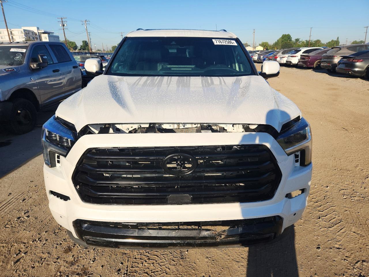 2023 Toyota Sequoia Platinum - Фото 5