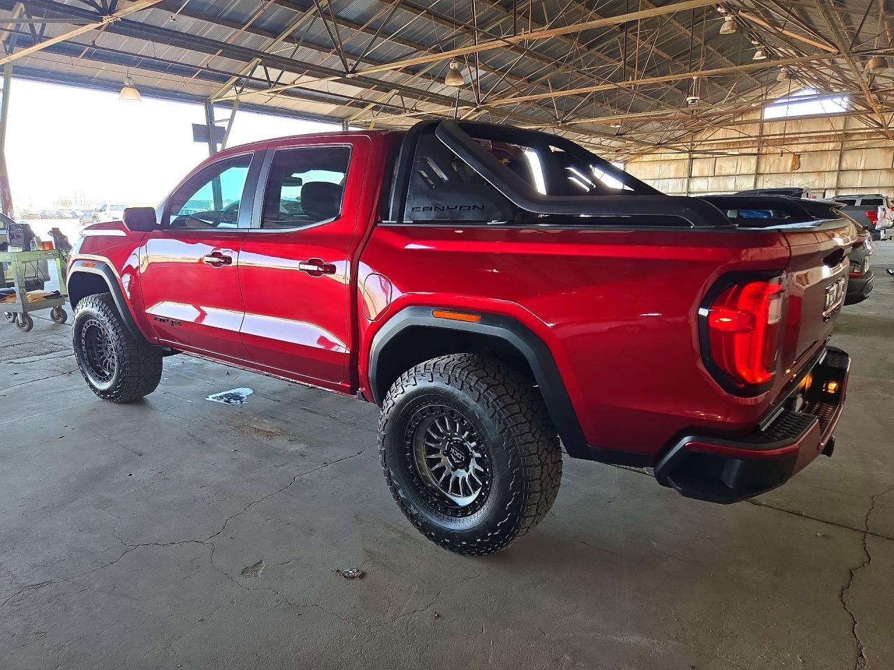 2024 GMC Canyon At4X - Image 2